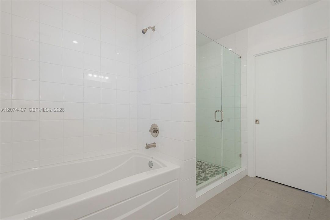 For Sale: $425,000 (3 beds, 2 baths, 1306 Square Feet)