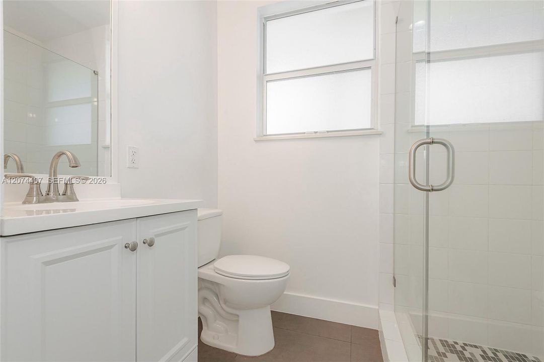 For Sale: $425,000 (3 beds, 2 baths, 1306 Square Feet)