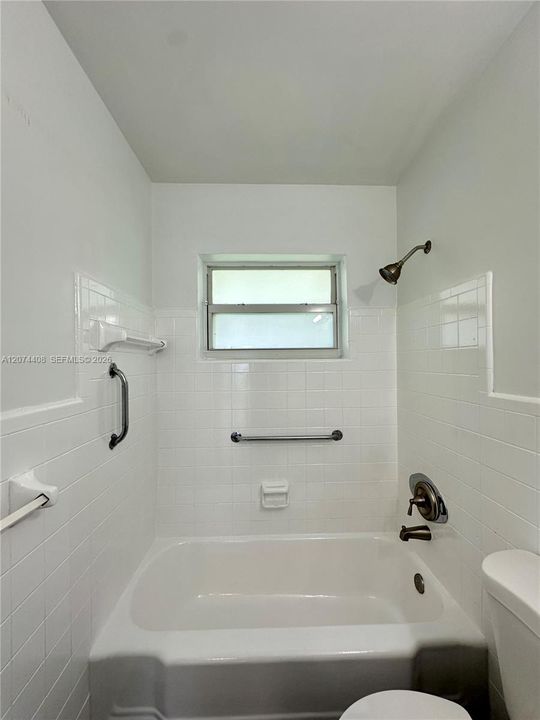 For Rent: $1,695 (1 beds, 1 baths, 0 Square Feet)