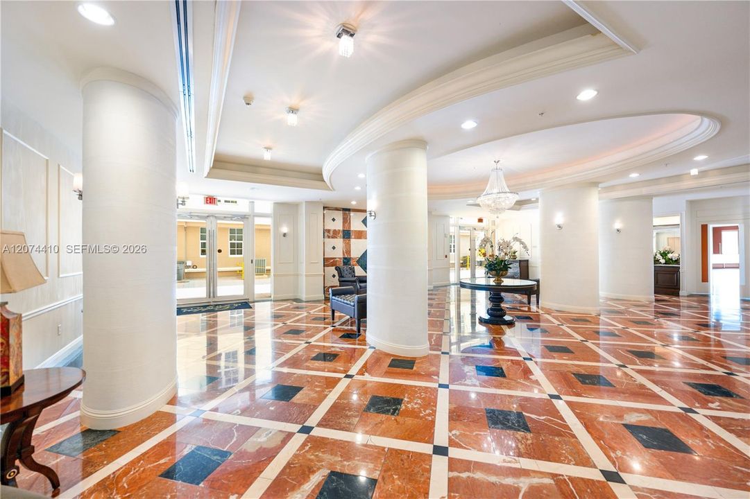 For Rent: $3,000 (1 beds, 1 baths, 792 Square Feet)