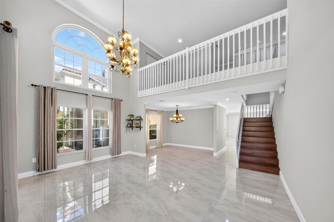 010-049-LivingDining Room-4000x2660