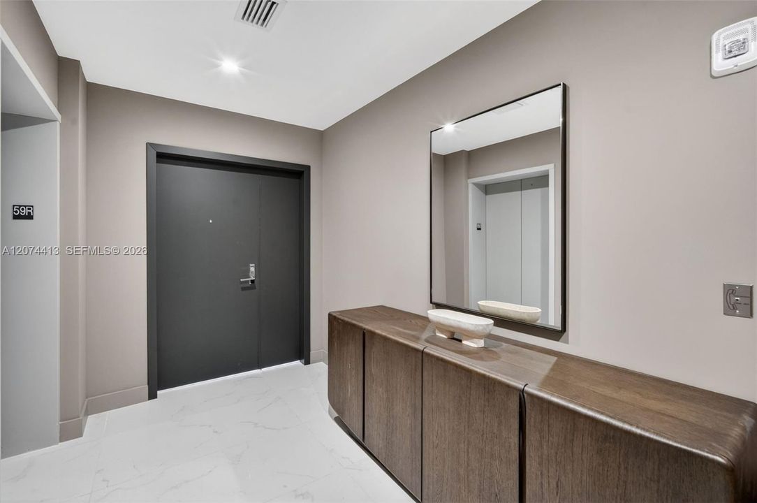 В аренду: $40,000 (4 спален, 5 ванн, 3812 Квадратных фут)