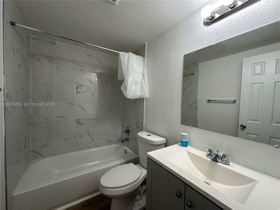 For Rent: $1,695 (1 beds, 1 baths, 0 Square Feet)
