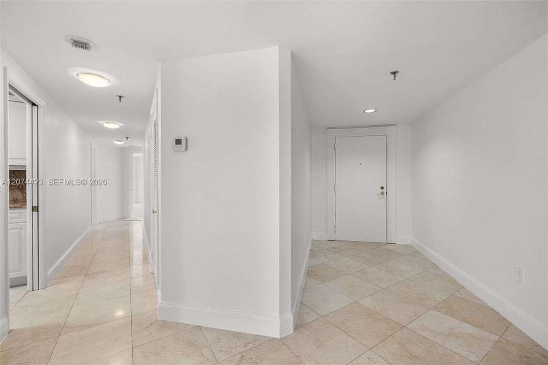 For Sale: $1,390,000 (3 beds, 3 baths, 2270 Square Feet)