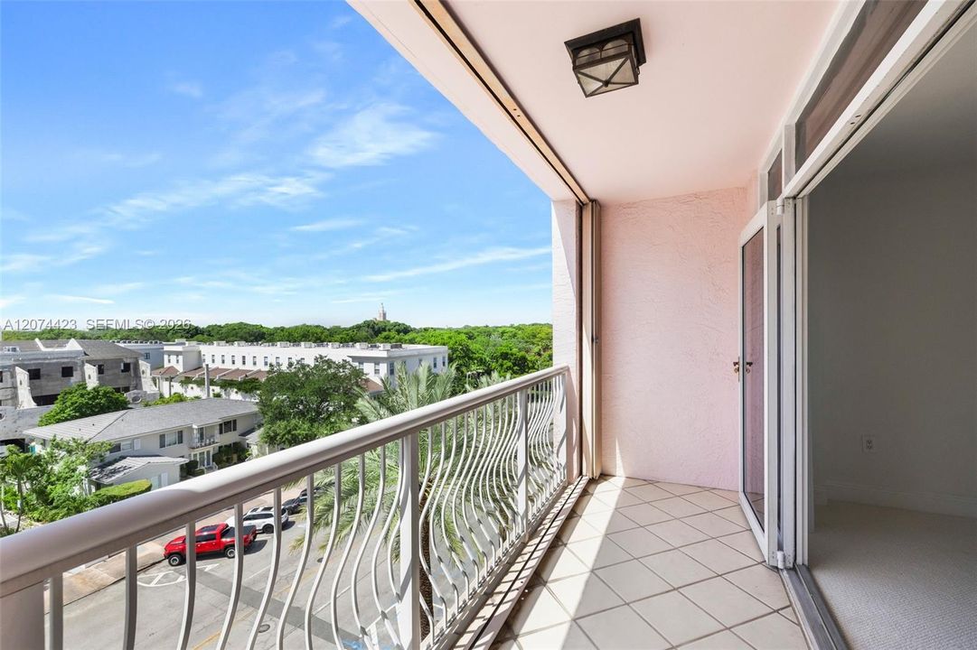 For Sale: $1,390,000 (3 beds, 3 baths, 2270 Square Feet)