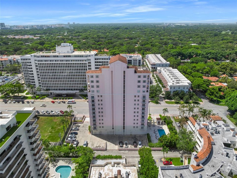 For Sale: $1,390,000 (3 beds, 3 baths, 2270 Square Feet)