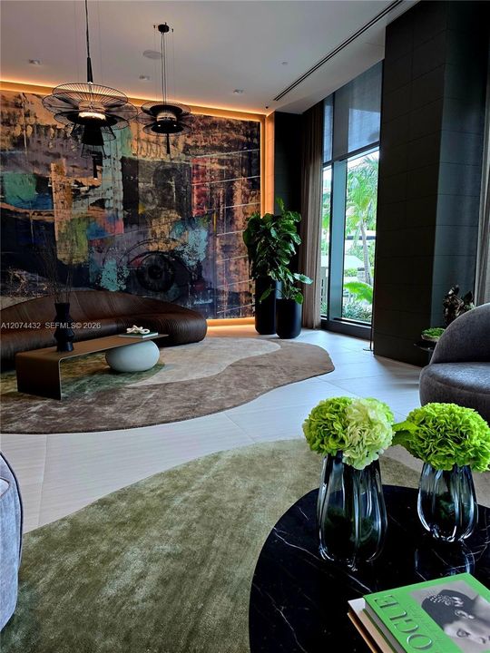 For Rent: $4,000 (1 beds, 1 baths, 854 Square Feet)