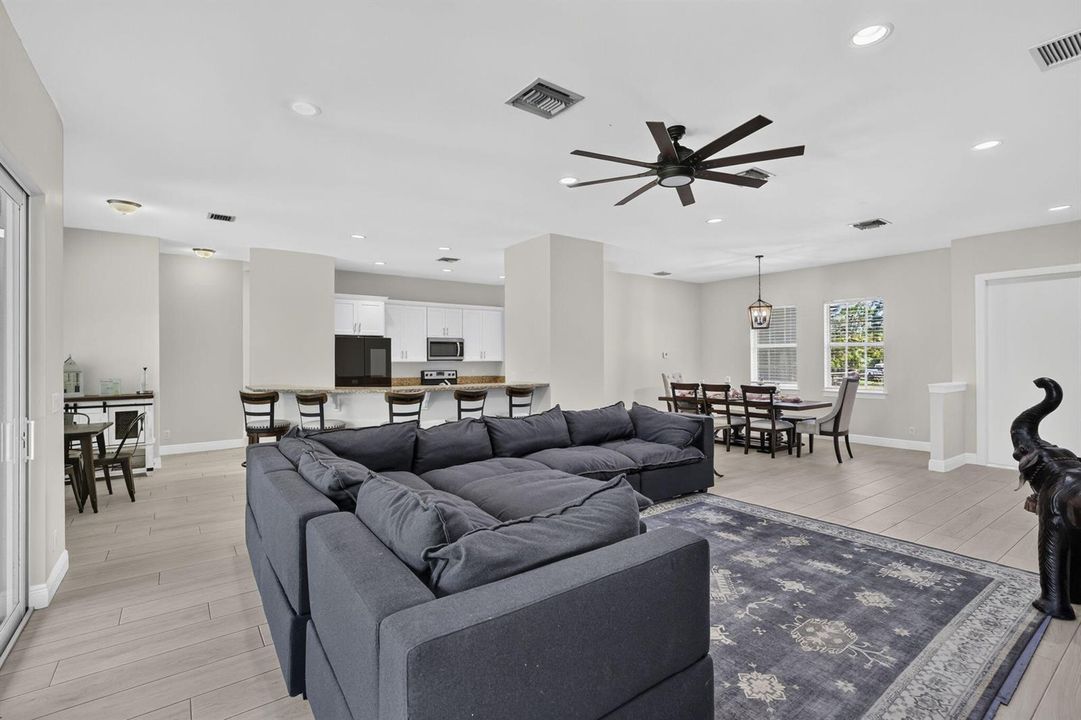 LIVING DINING KITCHEN