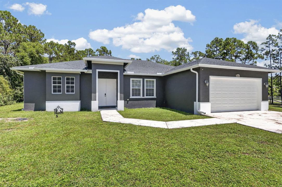 NEWER 4/3/2 - HOA