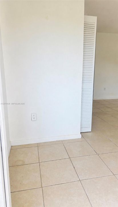 For Rent: $1,500 (1 beds, 1 baths, 465 Square Feet)