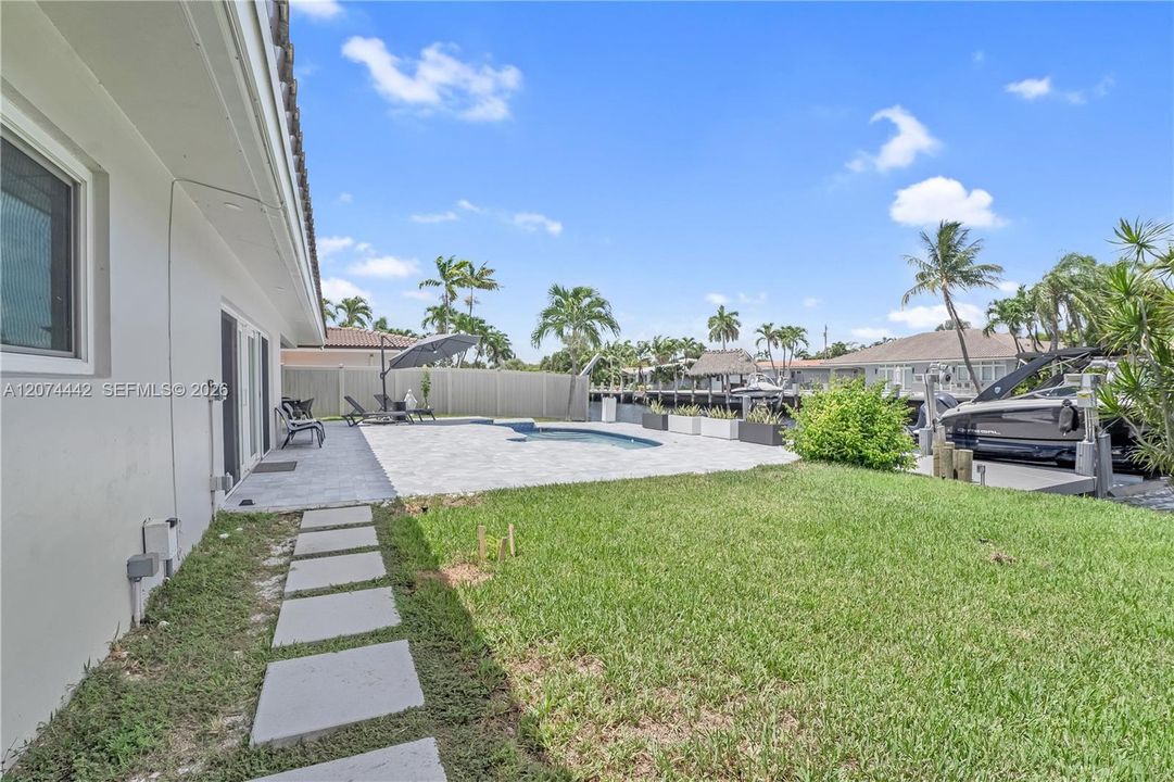 En Venta: $1,649,000 (3 camas, 2 baños, 1722 Pies cuadrados)