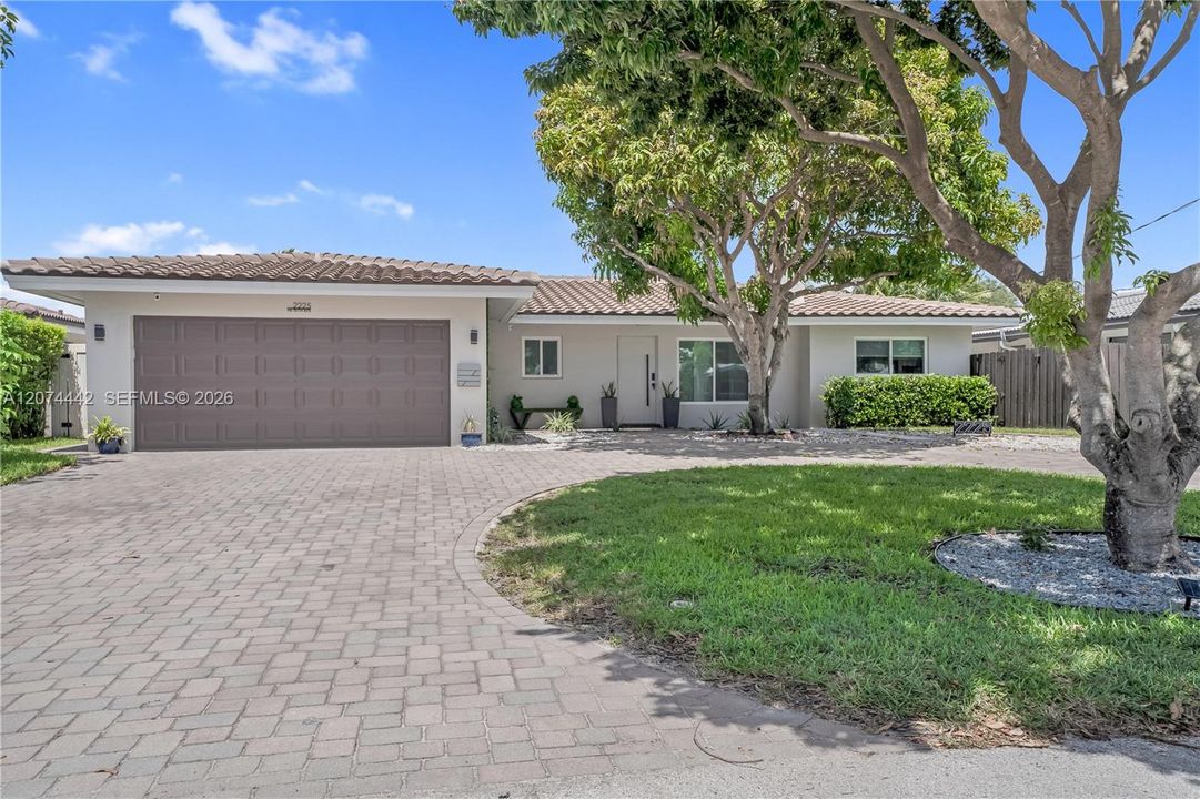 En Venta: $1,649,000 (3 camas, 2 baños, 1722 Pies cuadrados)