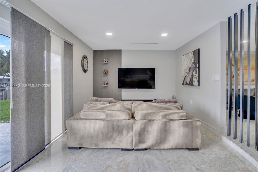 En Venta: $1,649,000 (3 camas, 2 baños, 1722 Pies cuadrados)
