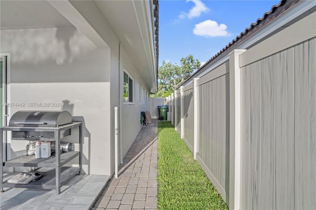 En Venta: $1,649,000 (3 camas, 2 baños, 1722 Pies cuadrados)