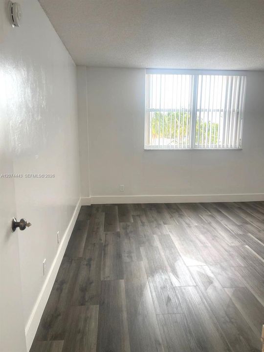 For Rent: $2,500 (2 beds, 2 baths, 1190 Square Feet)