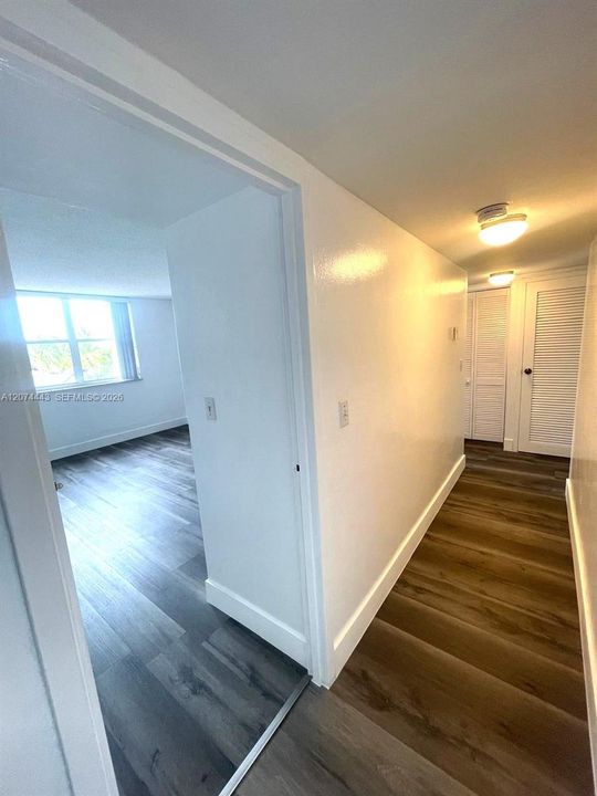 For Rent: $2,500 (2 beds, 2 baths, 1190 Square Feet)