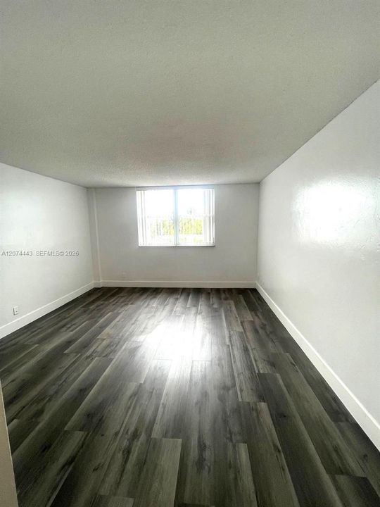 For Rent: $2,500 (2 beds, 2 baths, 1190 Square Feet)