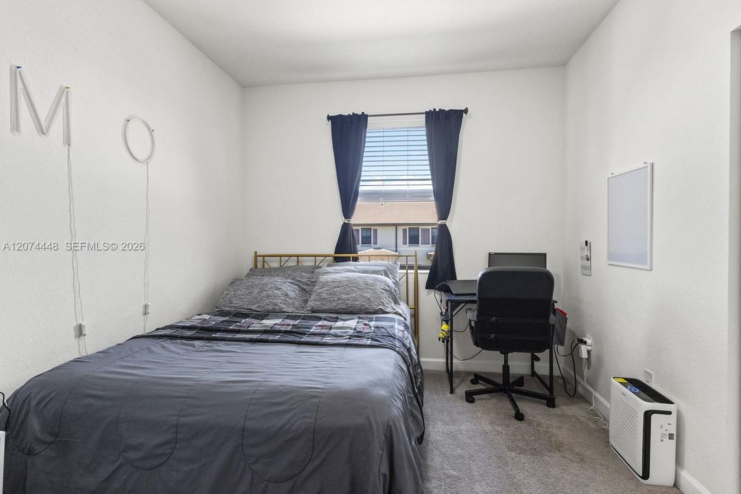 For Sale: $494,900 (3 beds, 2 baths, 1412 Square Feet)