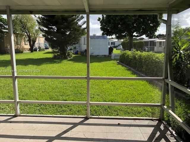 For Rent: $2,050 (2 beds, 2 baths, 1000 Square Feet)