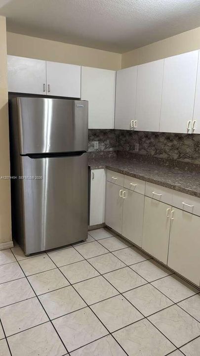 For Sale: $415,000 (3 beds, 2 baths, 1459 Square Feet)