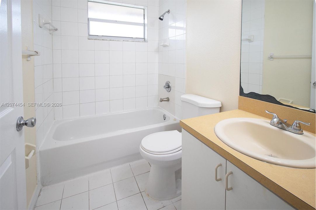 For Sale: $415,000 (3 beds, 2 baths, 1459 Square Feet)