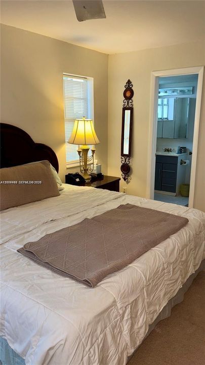 For Sale: $198,000 (2 beds, 2 baths, 1200 Square Feet)