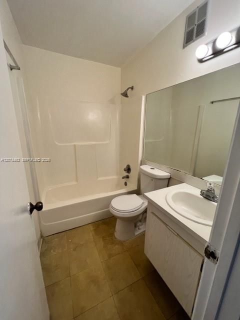 For Rent: $2,600 (3 beds, 2 baths, 1508 Square Feet)