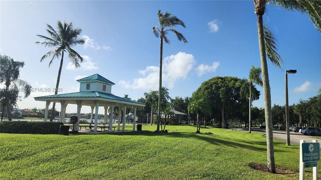 For Sale: $1,039,000 (4 beds, 3 baths, 3306 Square Feet)