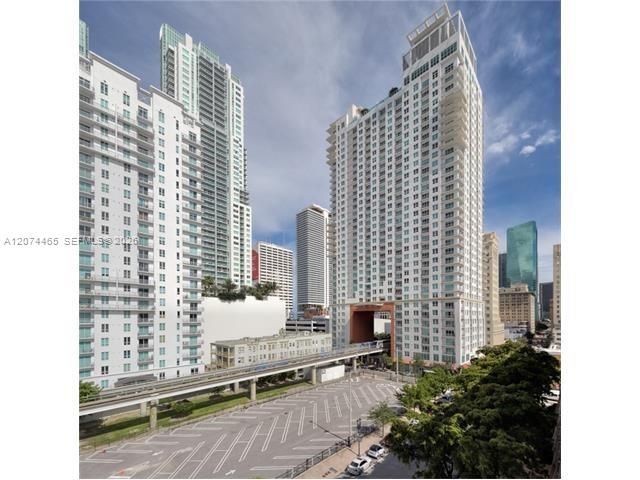 For Rent: $2,600 (1 beds, 1 baths, 665 Square Feet)