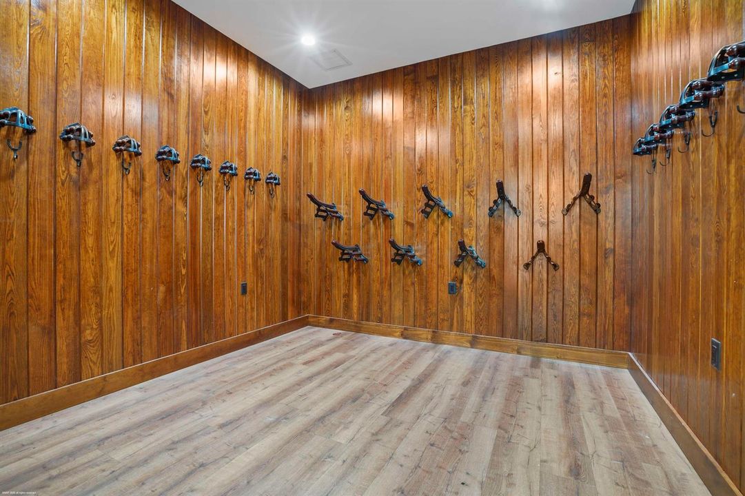 tack room