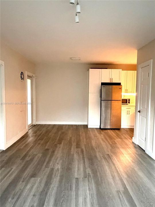 For Rent: $1,750 (1 beds, 1 baths, 503 Square Feet)