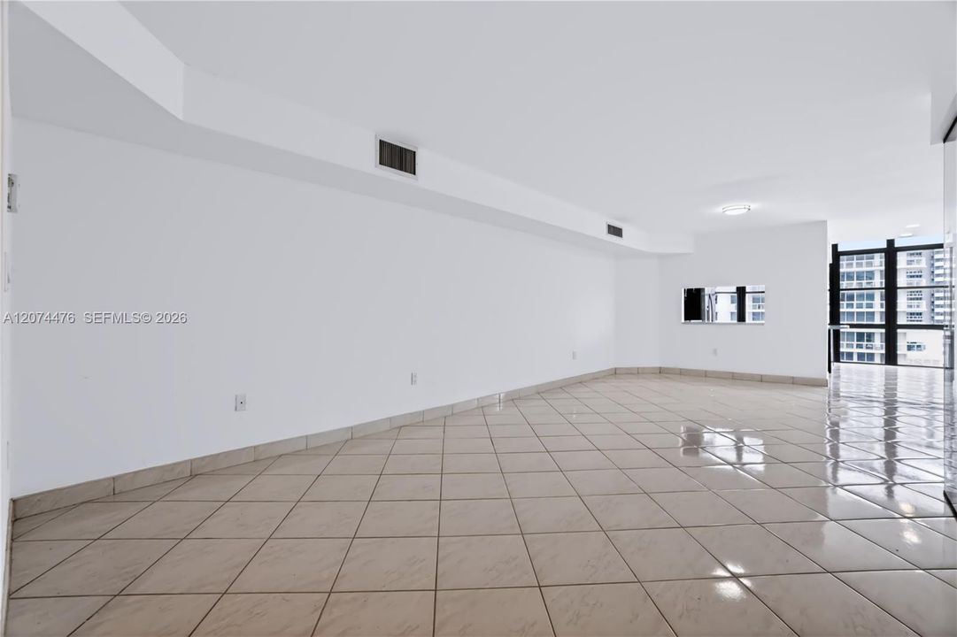 En Renta: $4,500 (1 camas, 1 baños, 1412 Pies cuadrados)
