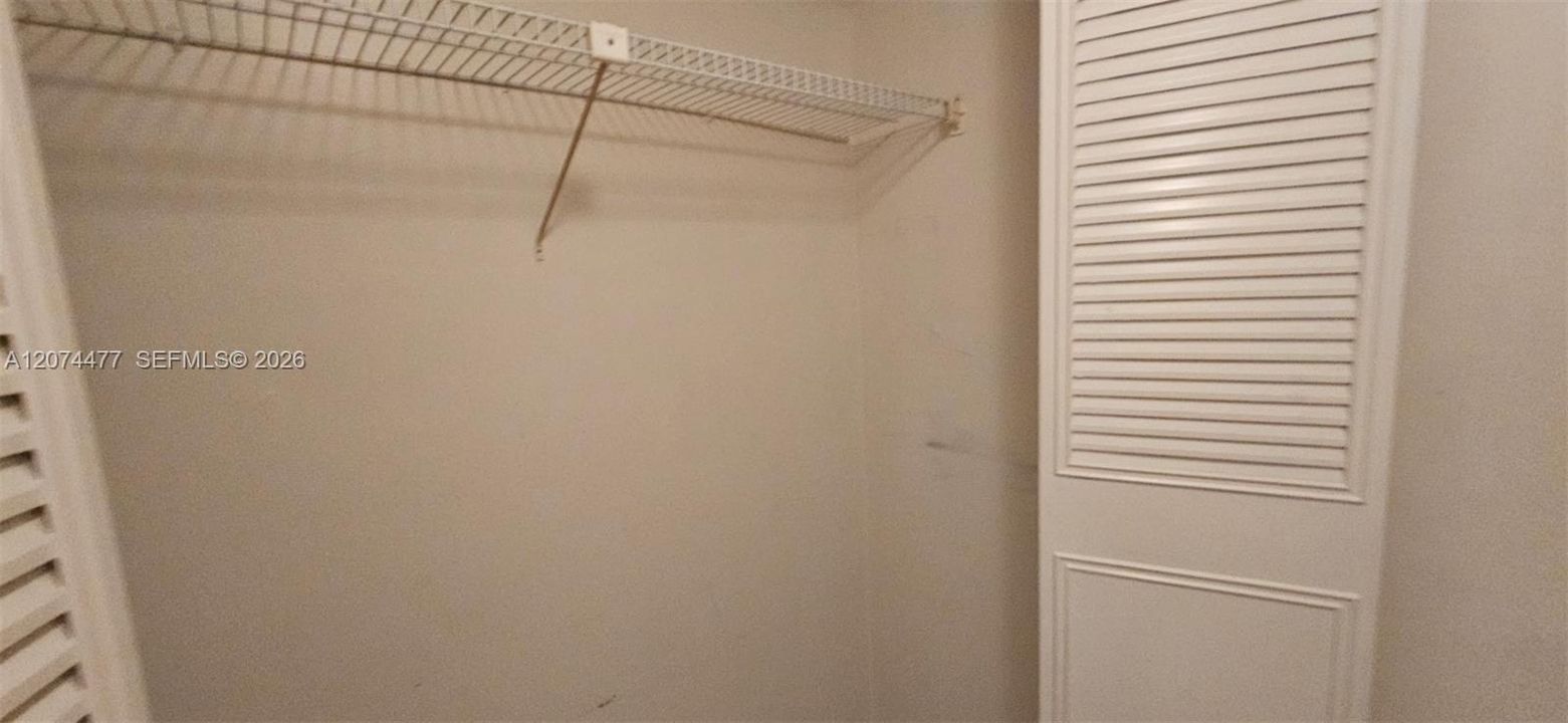 For Rent: $1,575 (1 beds, 1 baths, 825 Square Feet)