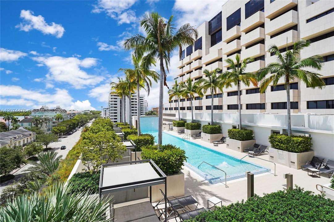 For Sale: $3,850,000 (3 beds, 3 baths, 2560 Square Feet)