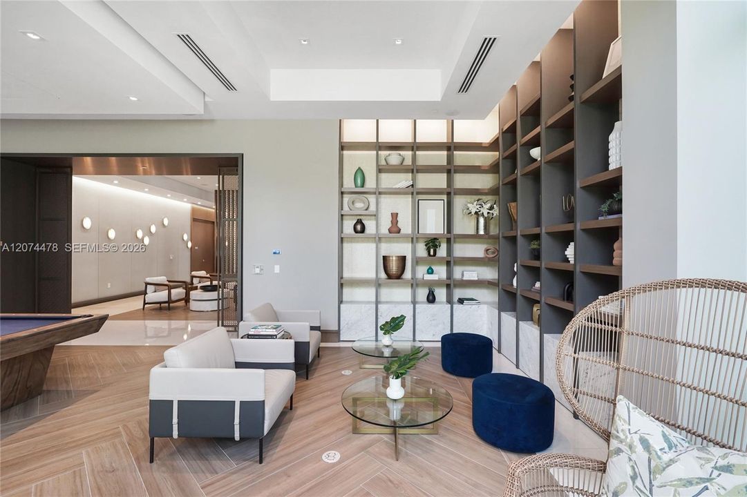 For Sale: $3,850,000 (3 beds, 3 baths, 2560 Square Feet)