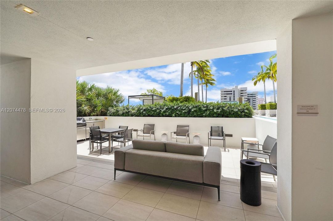For Sale: $3,850,000 (3 beds, 3 baths, 2560 Square Feet)