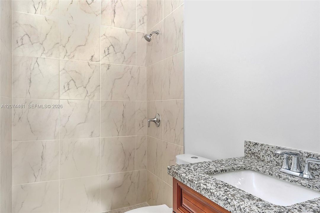 For Rent: $3,950 (4 beds, 2 baths, 1567 Square Feet)