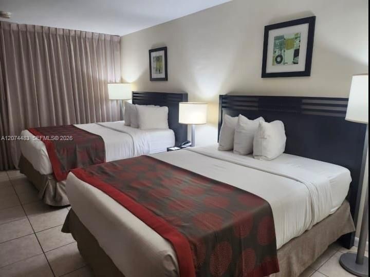 For Rent: $1,950 (0 beds, 1 baths, 360 Square Feet)