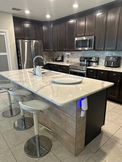 For Sale: $392,500 (3 beds, 2 baths, 1702 Square Feet)