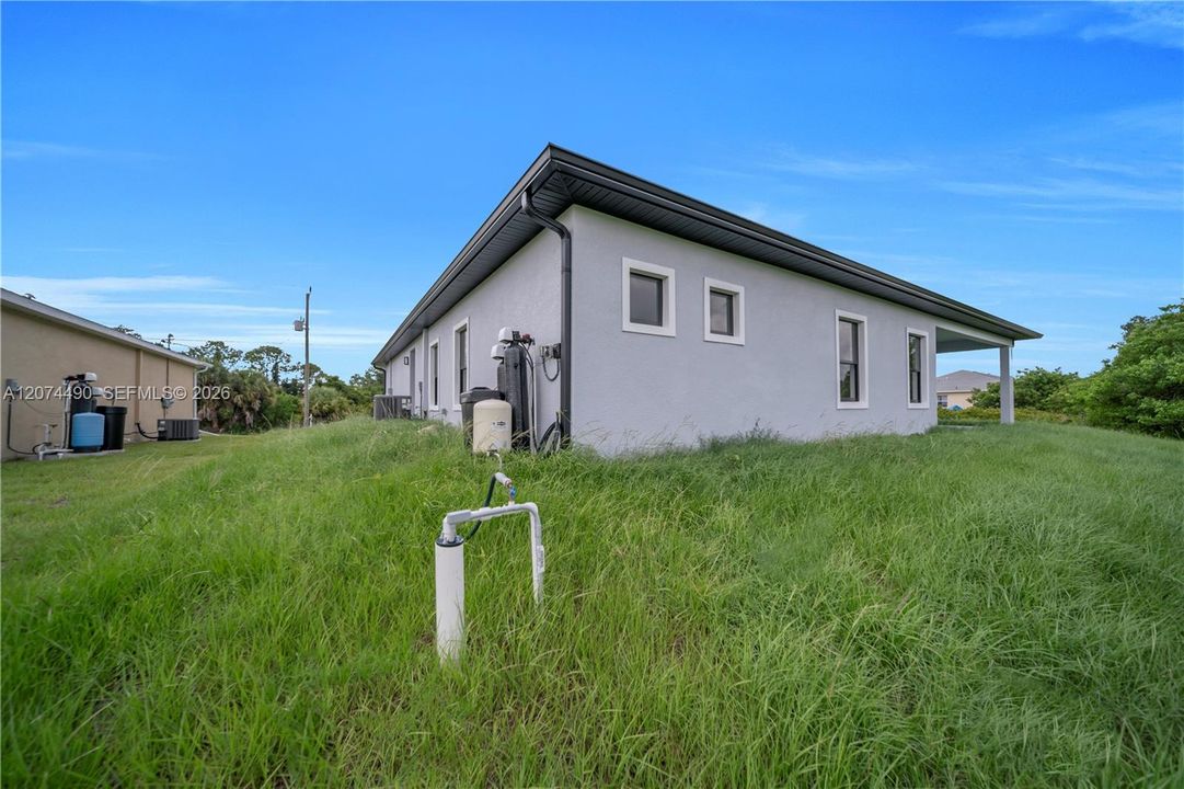 На продажу: $469,900 (4 спален, 3 ванн, 2401 Квадратных фут)