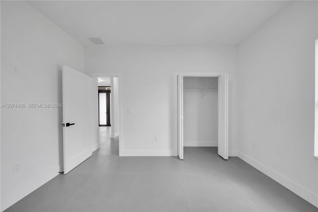 На продажу: $469,900 (4 спален, 3 ванн, 2401 Квадратных фут)