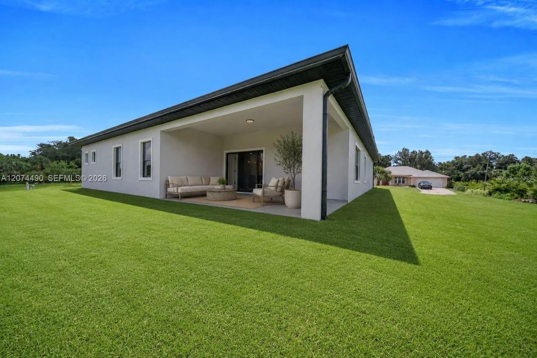 На продажу: $469,900 (4 спален, 3 ванн, 2401 Квадратных фут)