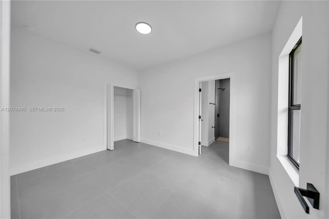 На продажу: $469,900 (4 спален, 3 ванн, 2401 Квадратных фут)