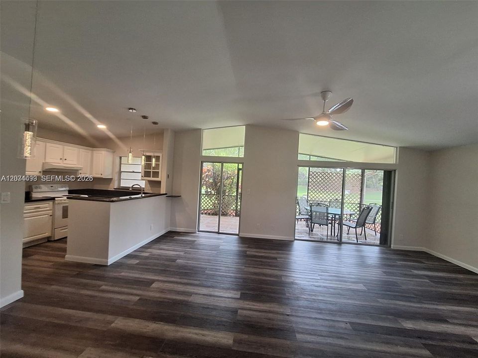 For Rent: $3,250 (3 beds, 2 baths, 1200 Square Feet)