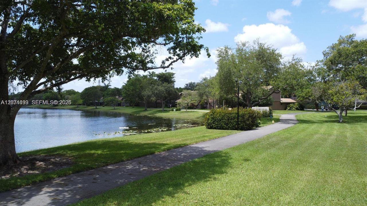 For Rent: $3,250 (3 beds, 2 baths, 1200 Square Feet)
