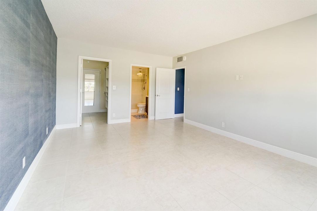 2500 E Las Olas Blvd Apt 403-print-021-0