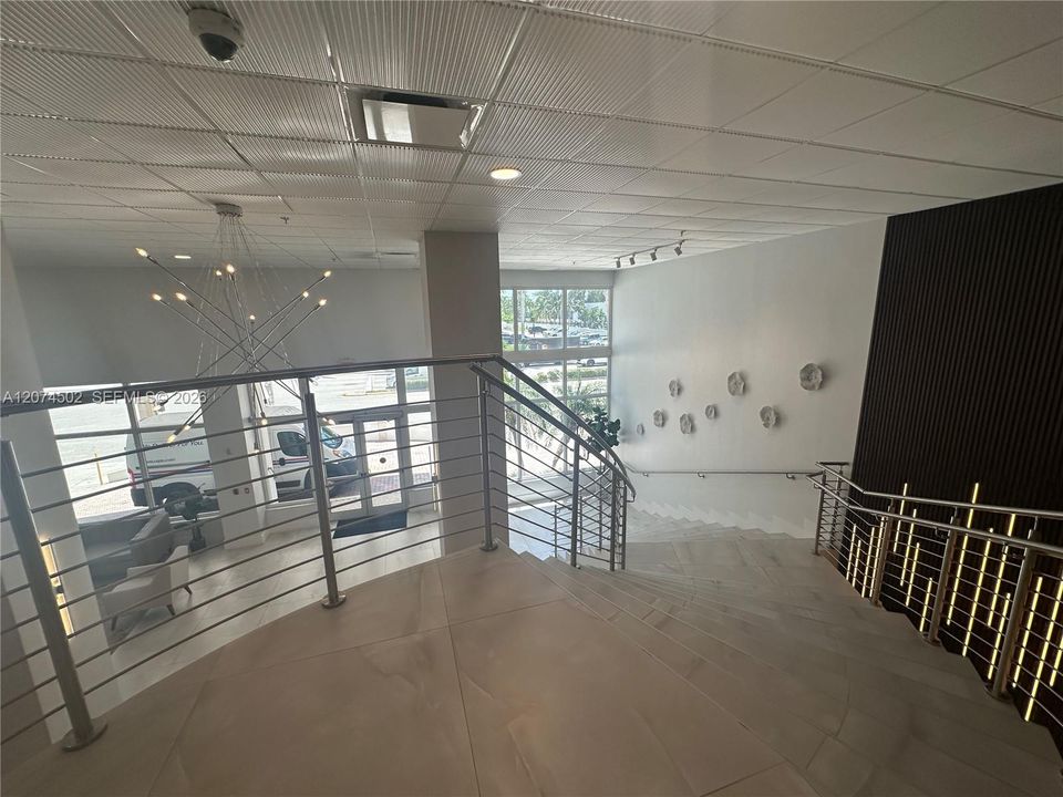 MEZZANINE LOBBY