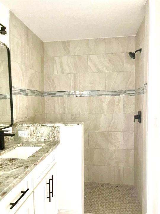 1260 master bath1