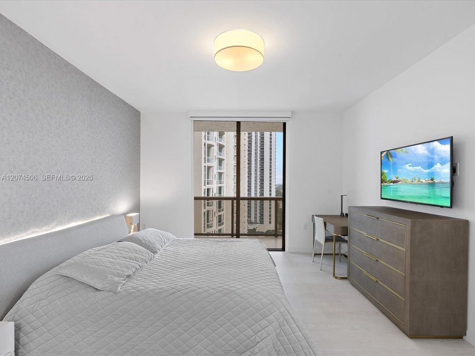 For Sale: $1,190,000 (2 beds, 2 baths, 1342 Square Feet)