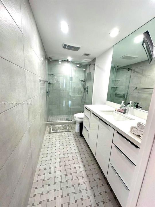 В аренду: $5,000 (2 спален, 2 ванн, 1380 Квадратных фут)